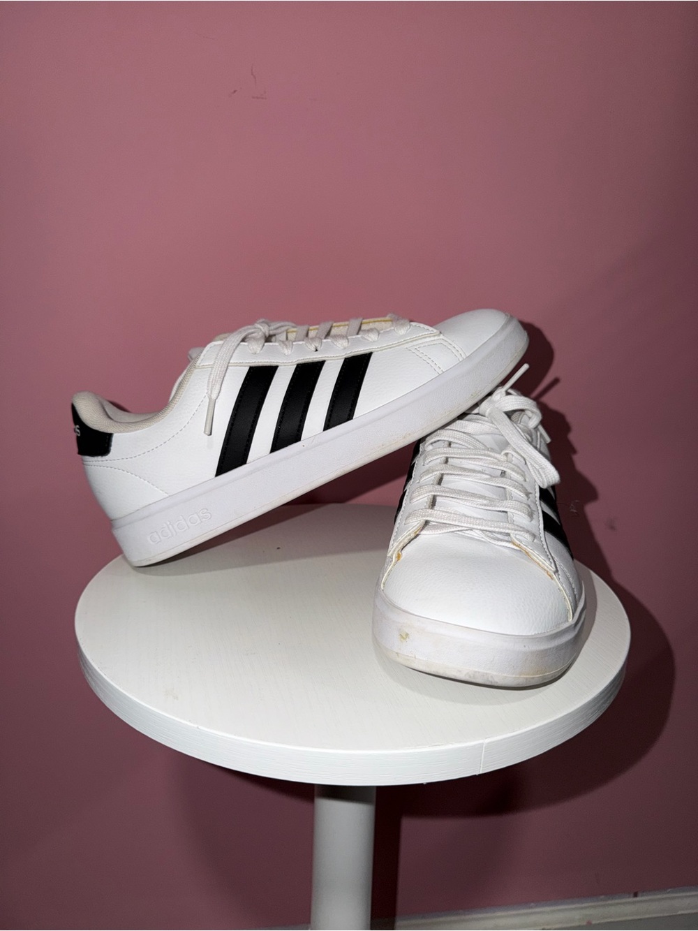 Women’s Adidas grand court shoes